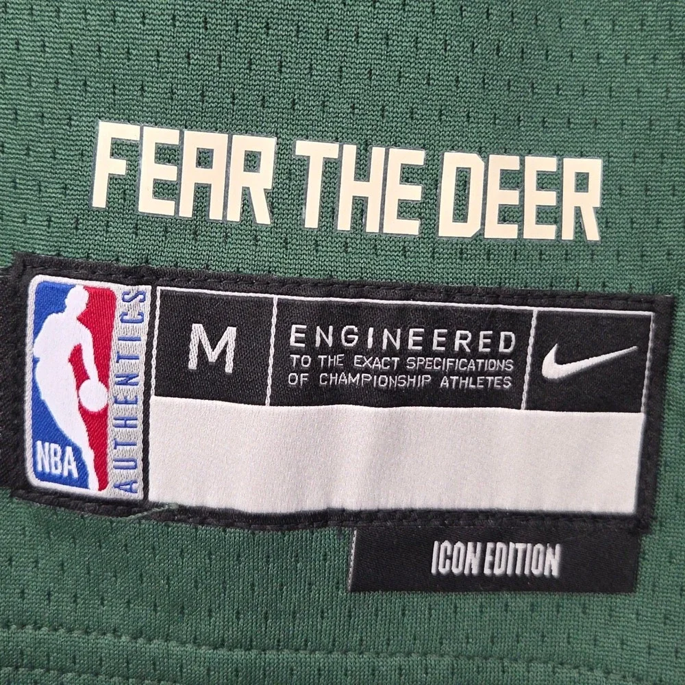 Milwaukee Bucks Damian Lillard‎ Jersey Youth Medium Nike NBA Green Swingman New